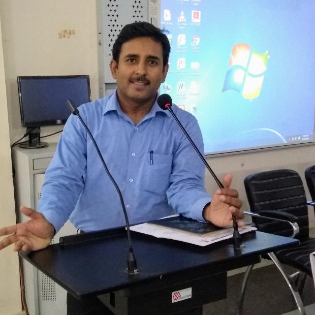 faculty img