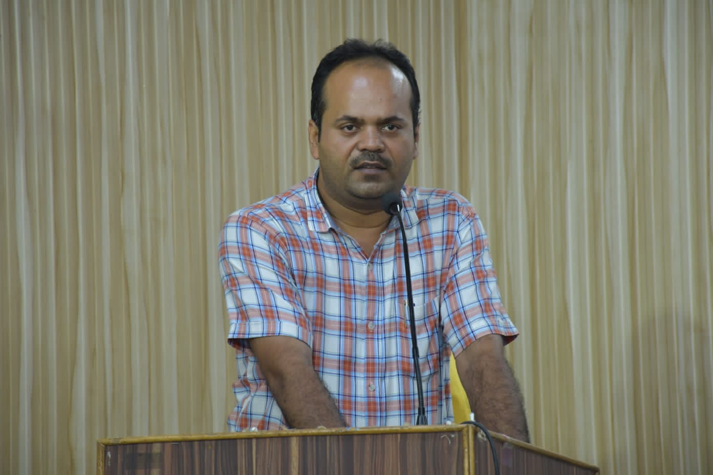 faculty img